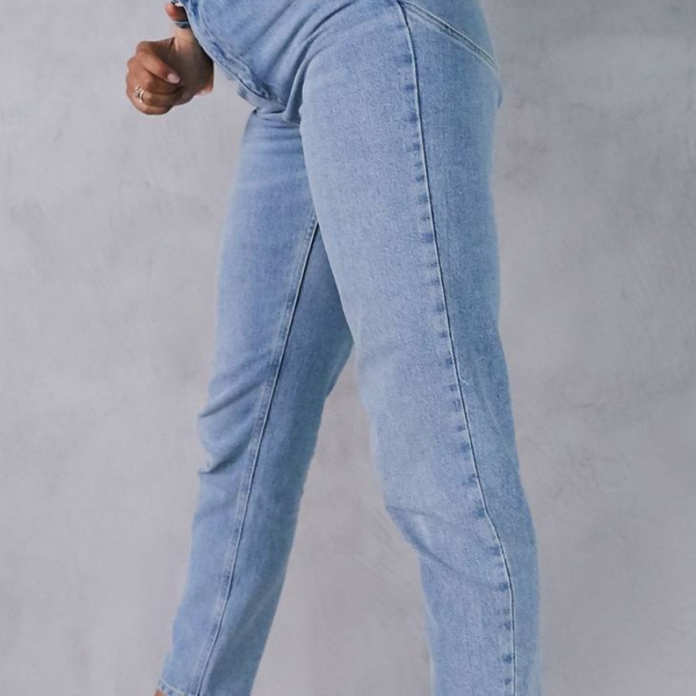 Asos hourglass jeans high raise - brand new